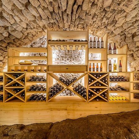 Gite Des Caves Secretes 티파우제스 외부 사진