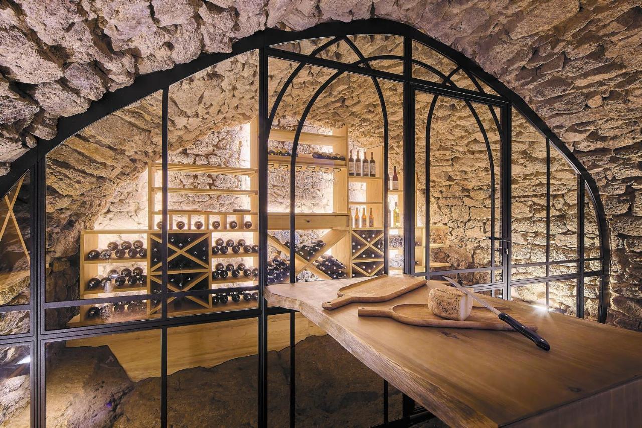 Gite Des Caves Secretes 티파우제스 외부 사진
